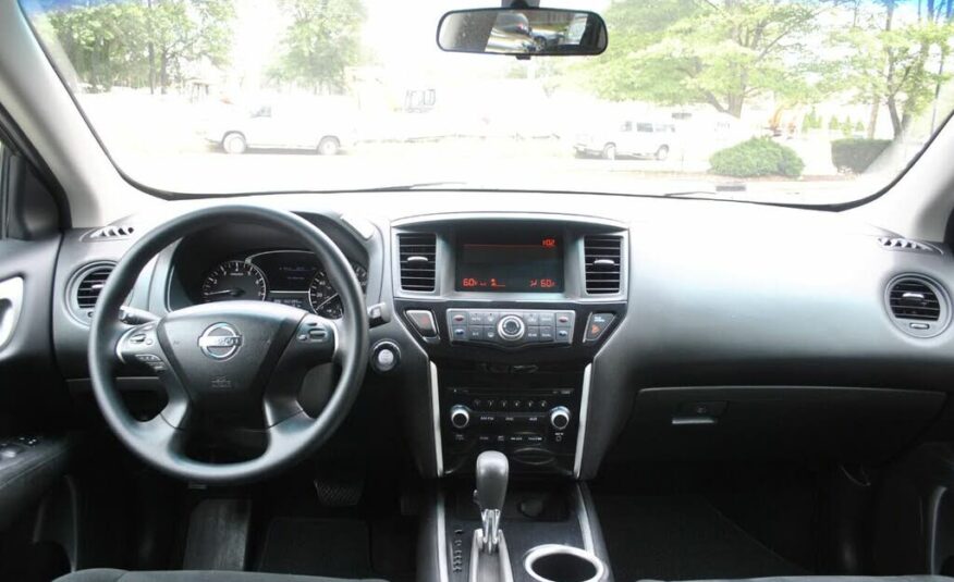 2014 Nissan Pathfinder S 4WD