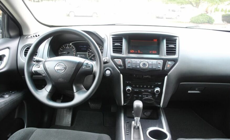 2014 Nissan Pathfinder S 4WD