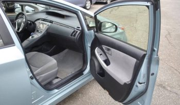 2012-toyota-prius-plug-in-hybrid-base-4dr-hatchback-13