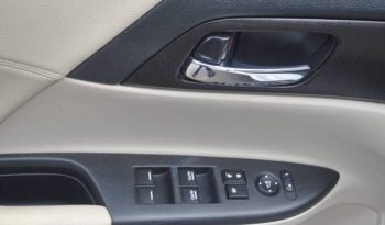 2014-honda-accord-ex-4dr-sedan-cvt-30-1