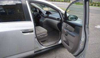 2015-honda-odyssey-lx-4dr-mini-van-14