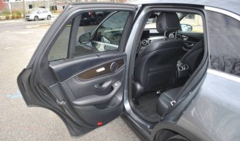 2016-mercedes-benz-glc-glc-300-4matic-awd-4dr-suv-13