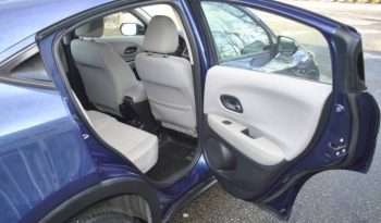 2017-honda-hr-v-lx-awd-4dr-crossover-16