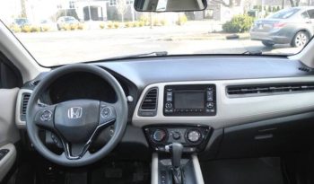 2017-honda-hr-v-lx-awd-4dr-crossover-18