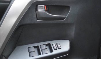 2017-toyota-rav4-le-awd-4dr-suv-22