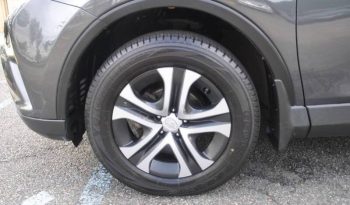 2017-toyota-rav4-le-awd-4dr-suv-27