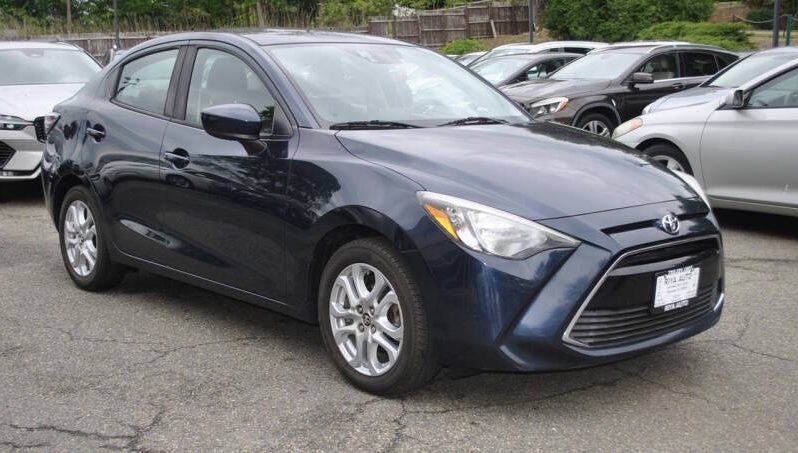 2017 Toyota Yaris iA